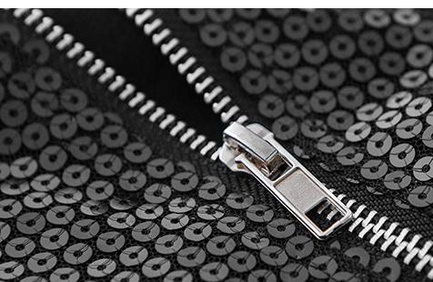 拉链拉上的一边会散开怎么办