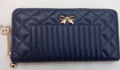 供应羊皮绣线拉链包 - 供应羊皮绣线拉链包厂家 - 供应羊皮绣线拉链包价格 - 广州市白云区联胜皮具厂 - 