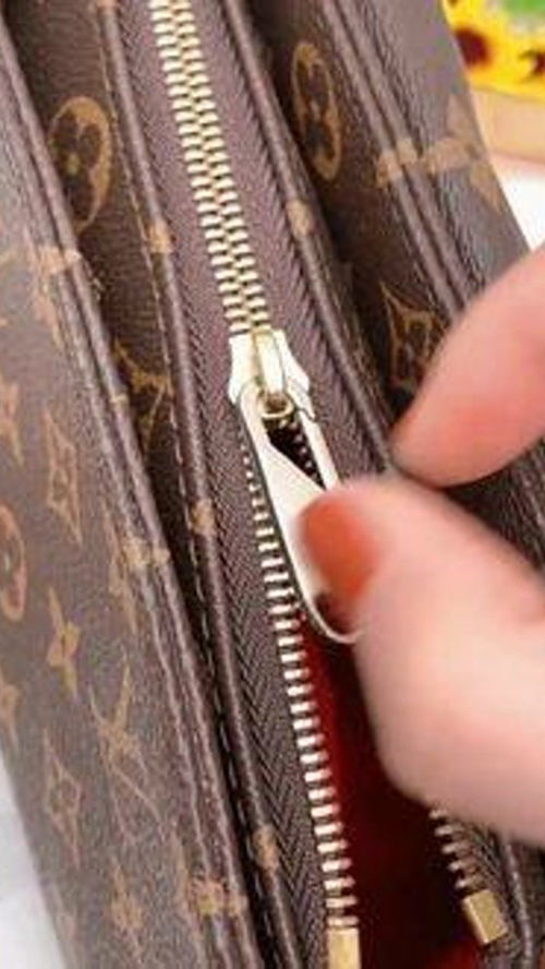 简单安装拉链头，轻松解决衣包拉链问题